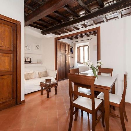 Lovely Apartment Trastevere Center Ρώμη Εξωτερικό φωτογραφία